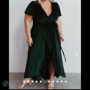 NWT Baltic Born Andi Ribbed Velvet Wrap Dress